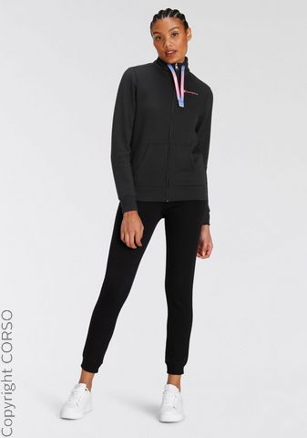 D Jogginganzug