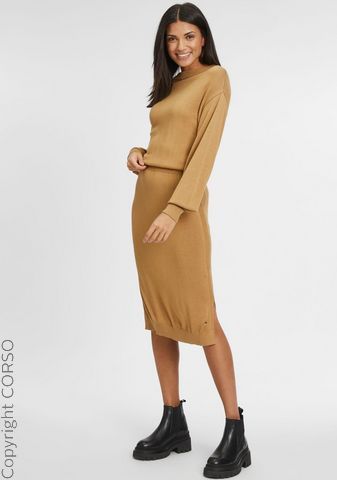 Ta Strickkleid